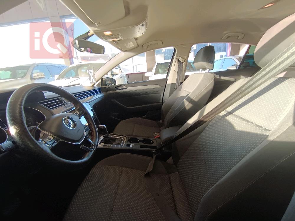فولكسفاغن باسات